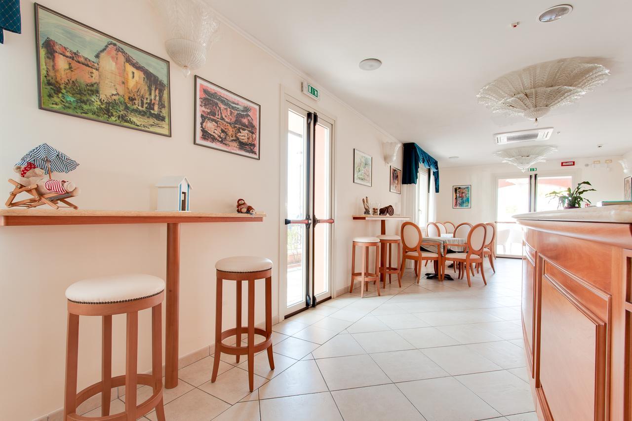 Hotel De La Ville Cesenatico Exteriér fotografie